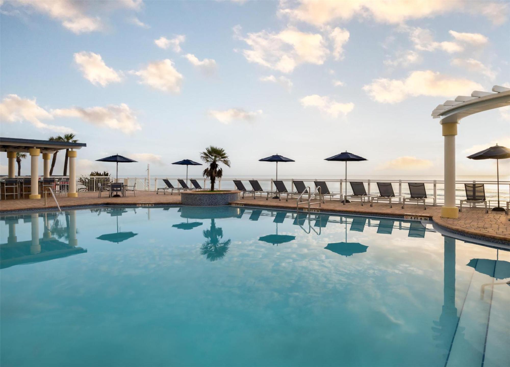 Hilton Garden Daytona Oceanfront Hotel